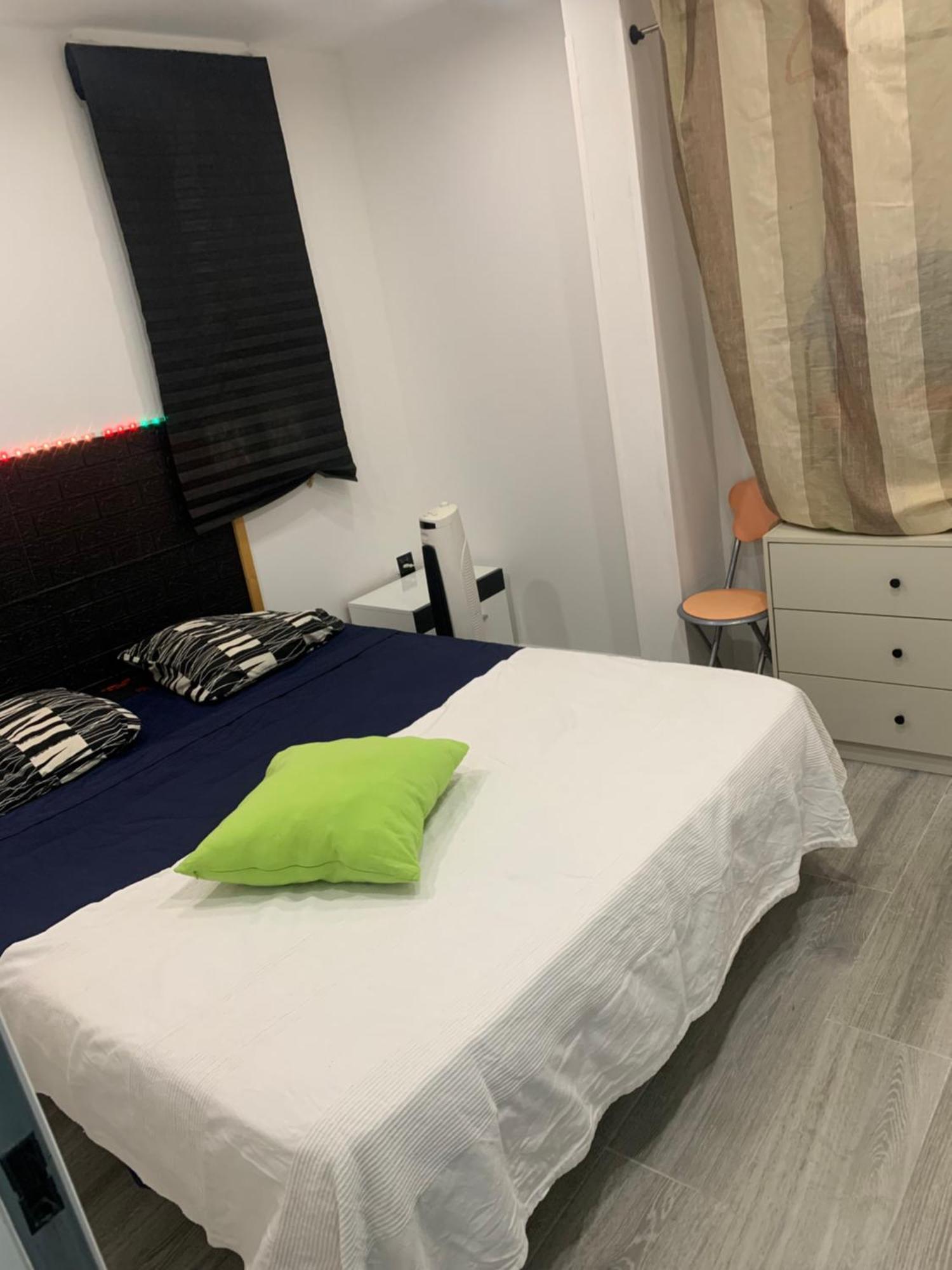 Apartamento Con Piscina Chiloeches Eksteriør bilde